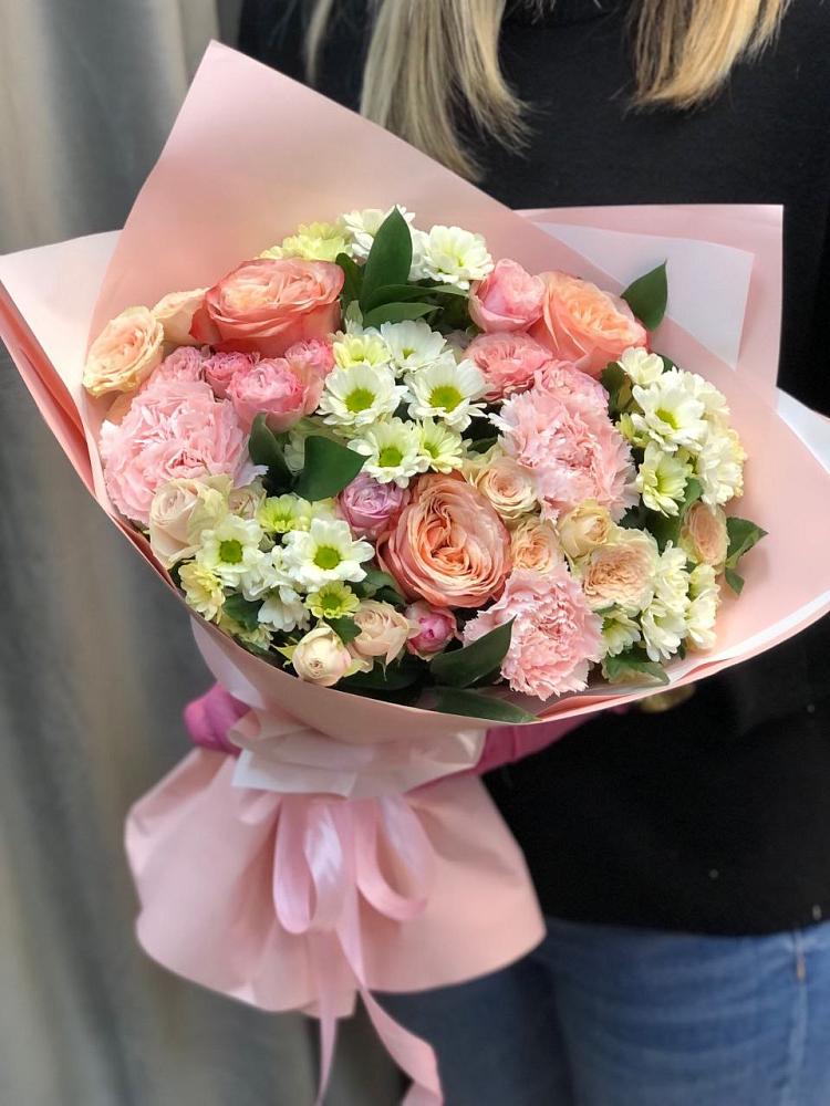 Букет цветов из: Гвоздики, Розы и Хризантемы в Абазе