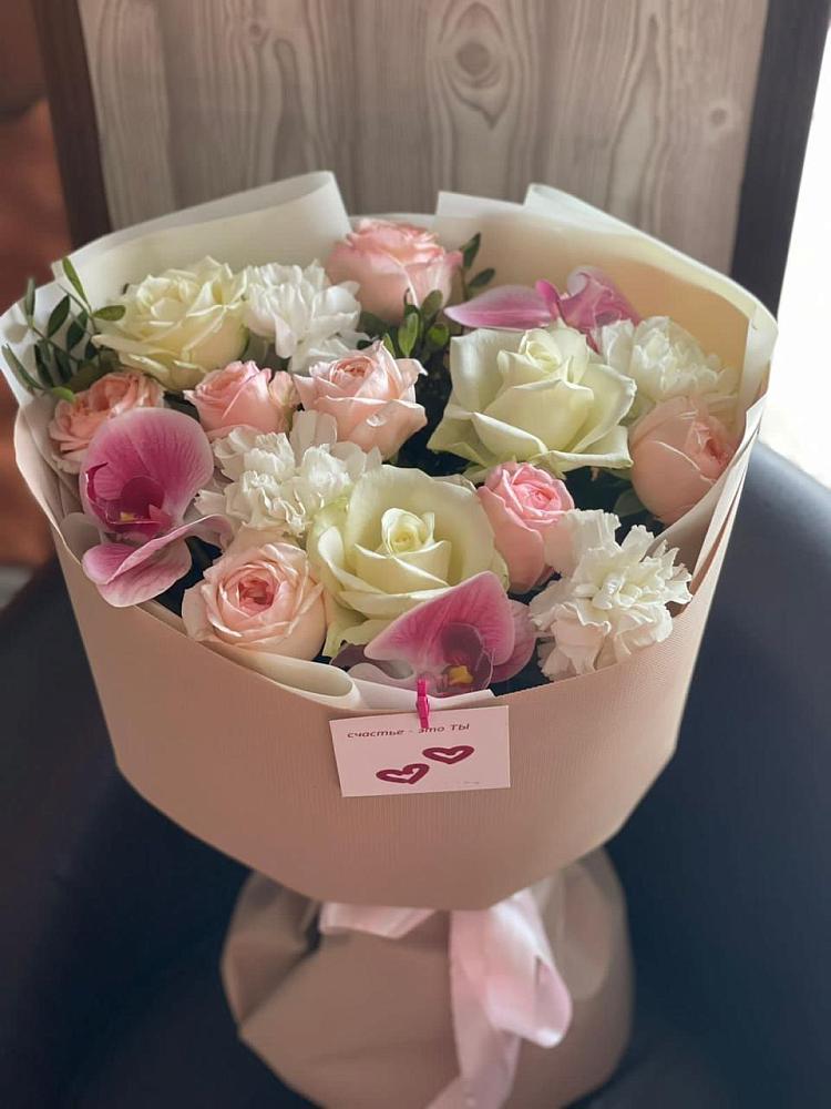 Букет цветов из: Орхидеи, Розы и Гвоздики в Абазе