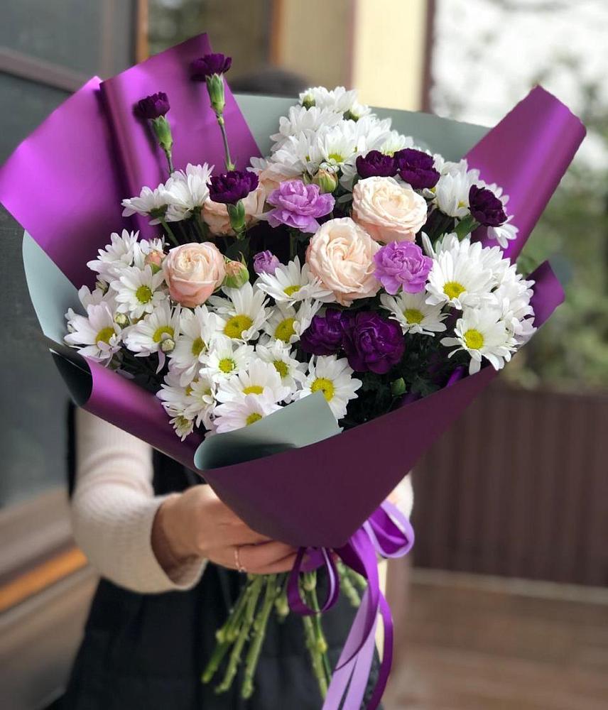 Букет цветов из: Хризантемы, Гвоздики и Розы в Абазе