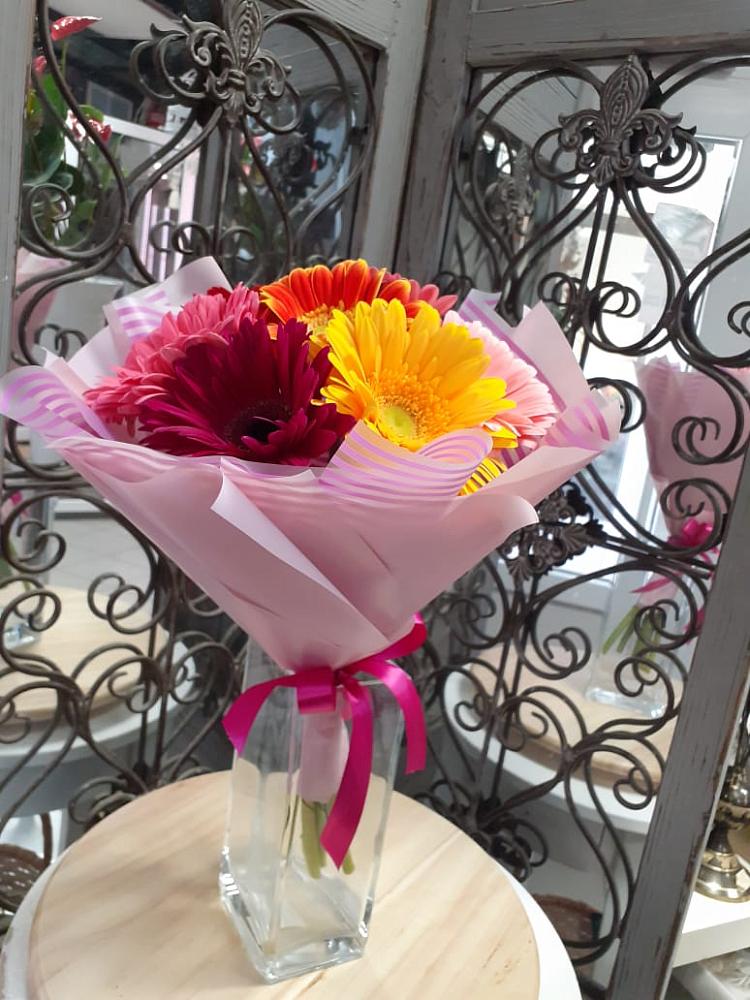 Букет цветов из: Герберы в Абазе