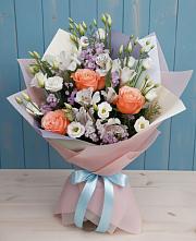 Букет цветов из:  Лизиантусы, Розы, Альстромерии и Гипсофила #REPLACE_PRED# Абазе